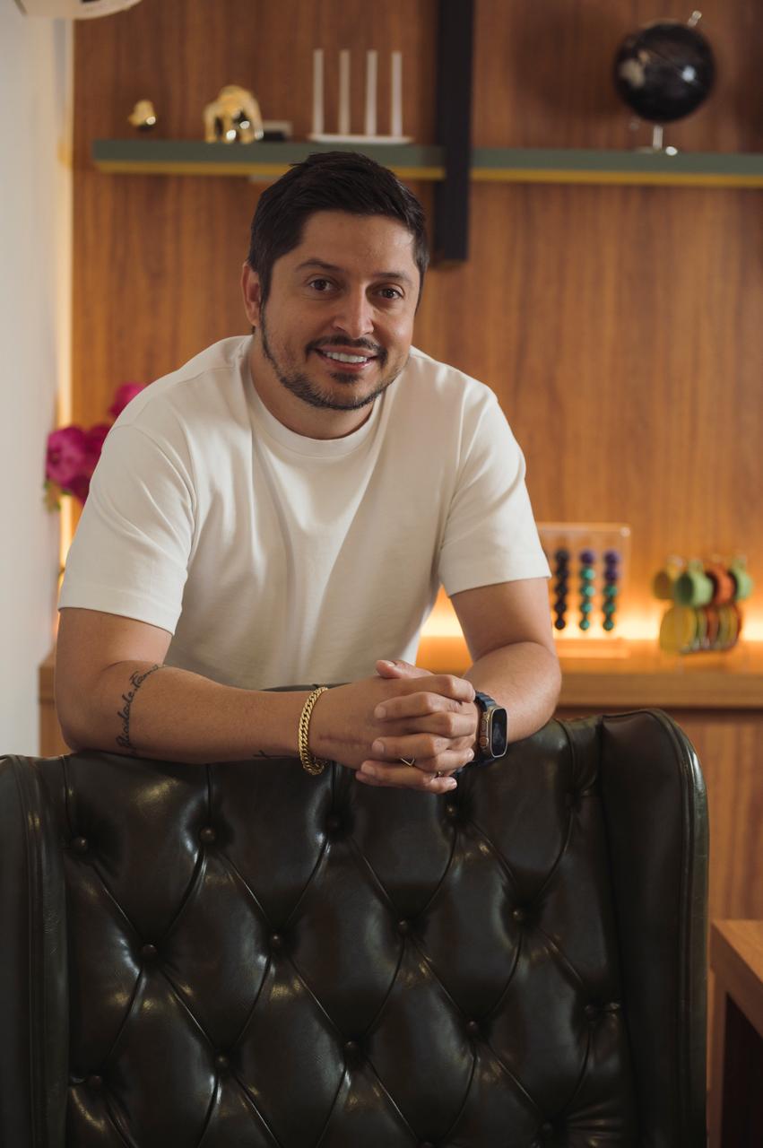 Ely Costa Miranda — Fundador da Life Crédito